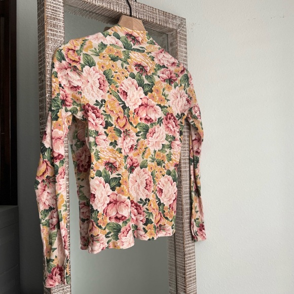 Sezane Felix Jumper in London Bouquet - Picture 3 of 7